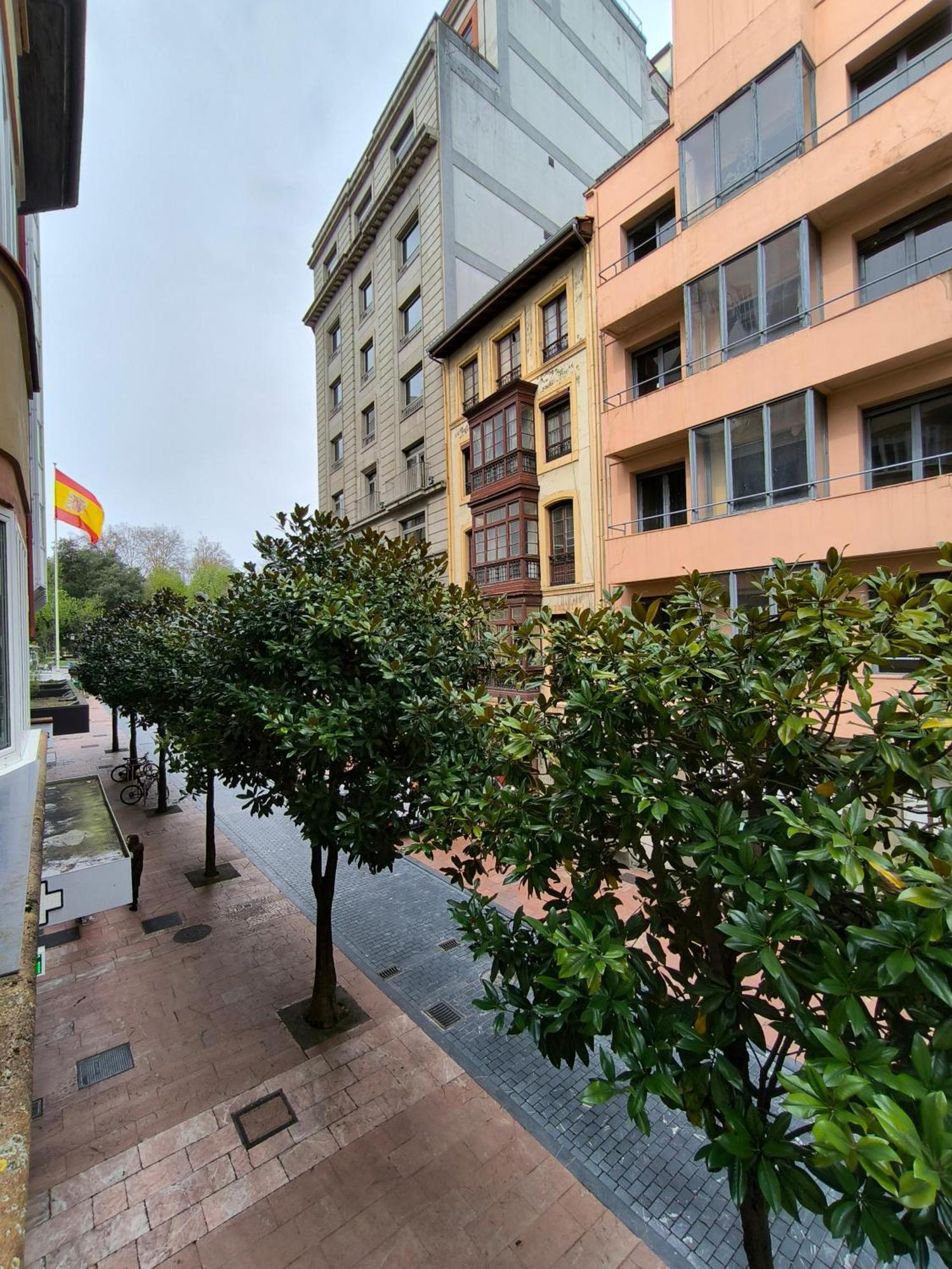 Oviedo Desde El Mismo Centro. Apartamento Exterior foto